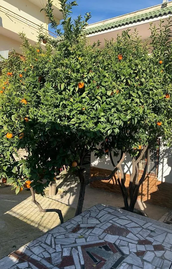 Vila Demaj! Free Parking Berat Сasa de vacaciones
