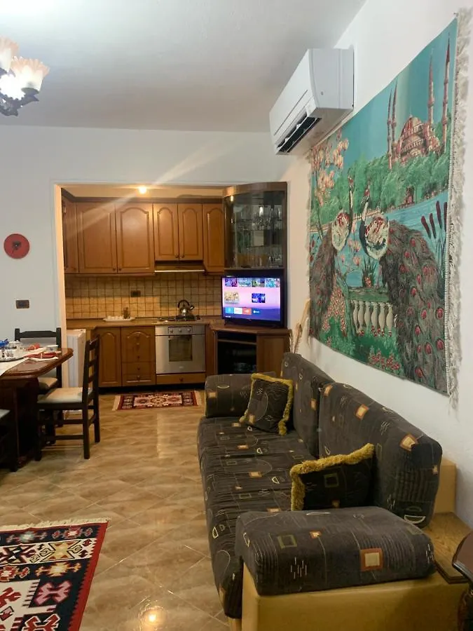 Vila Demaj! Free Parking Berat